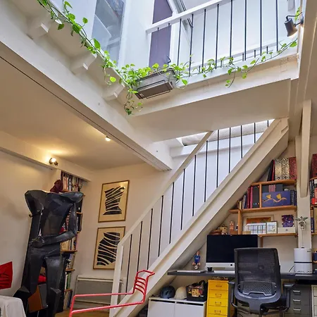 Appartement Atelier D'artiste En Plein Parijs